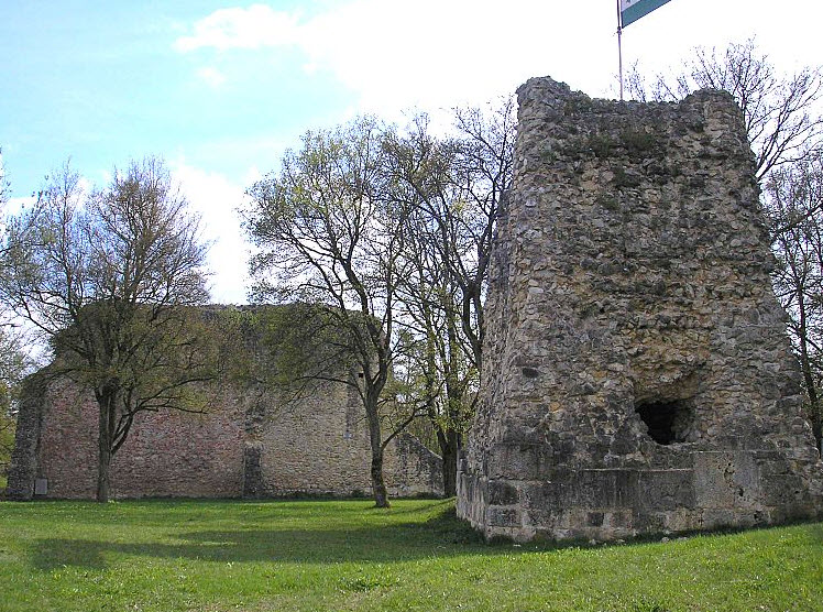 Burg Güssenburg, Germany